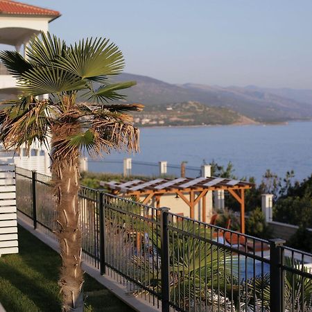 Apartments Poville Residence Повиле Стая снимка