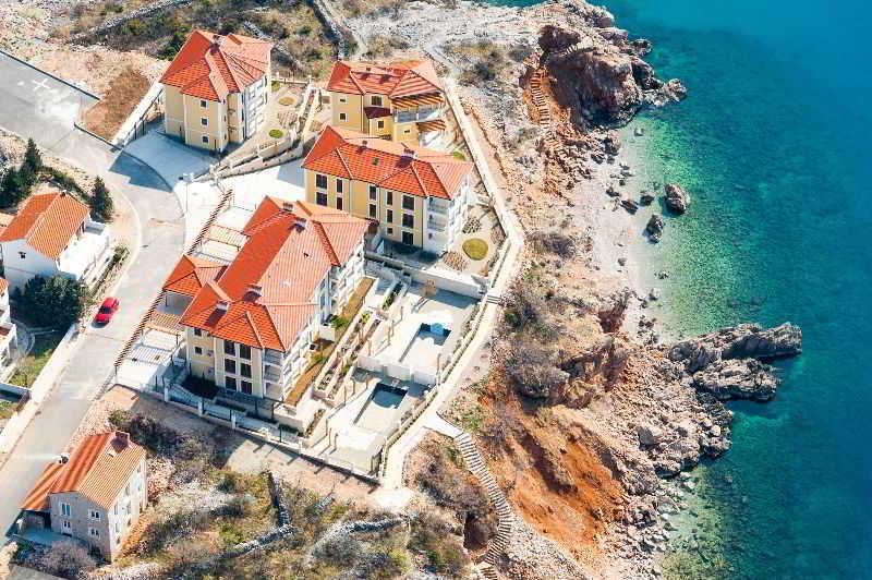 Apartments Poville Residence Повиле Екстериор снимка
