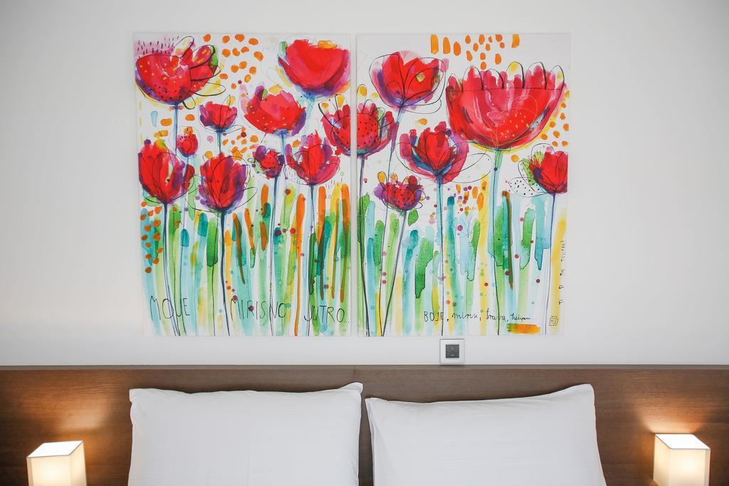 Apartments Poville Residence Повиле Екстериор снимка